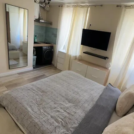 Cosy Moderne 19 Parigi